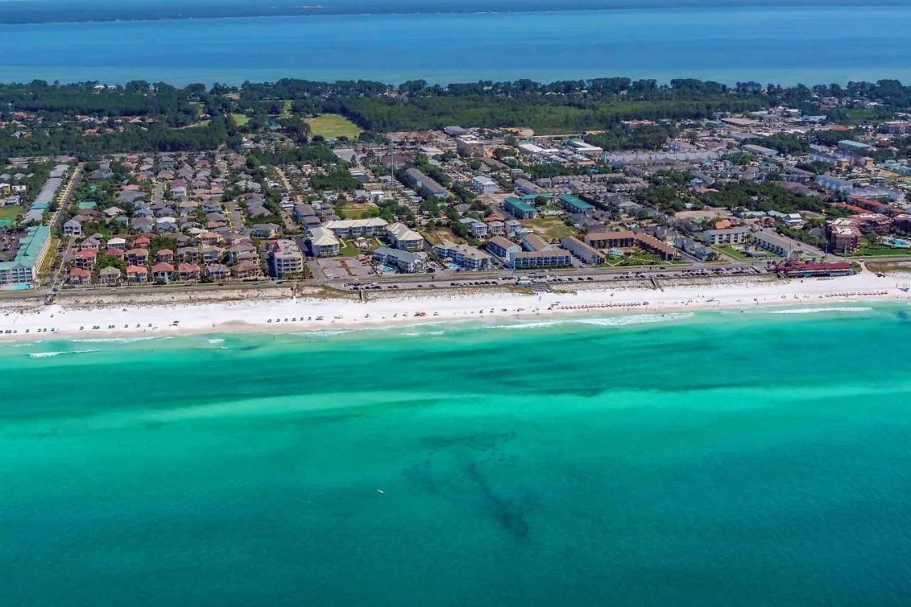 Beachy Keen Destin 0*,  United States